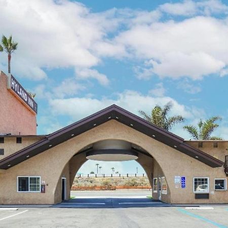 Rodeway Inn Carlsbad Exterior foto